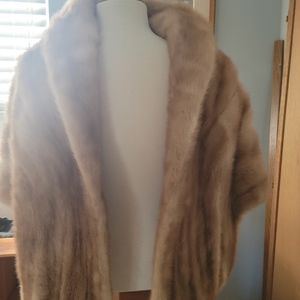 Schiaparelli Fur Stole Cape Wrap MCM Vintage With pockets